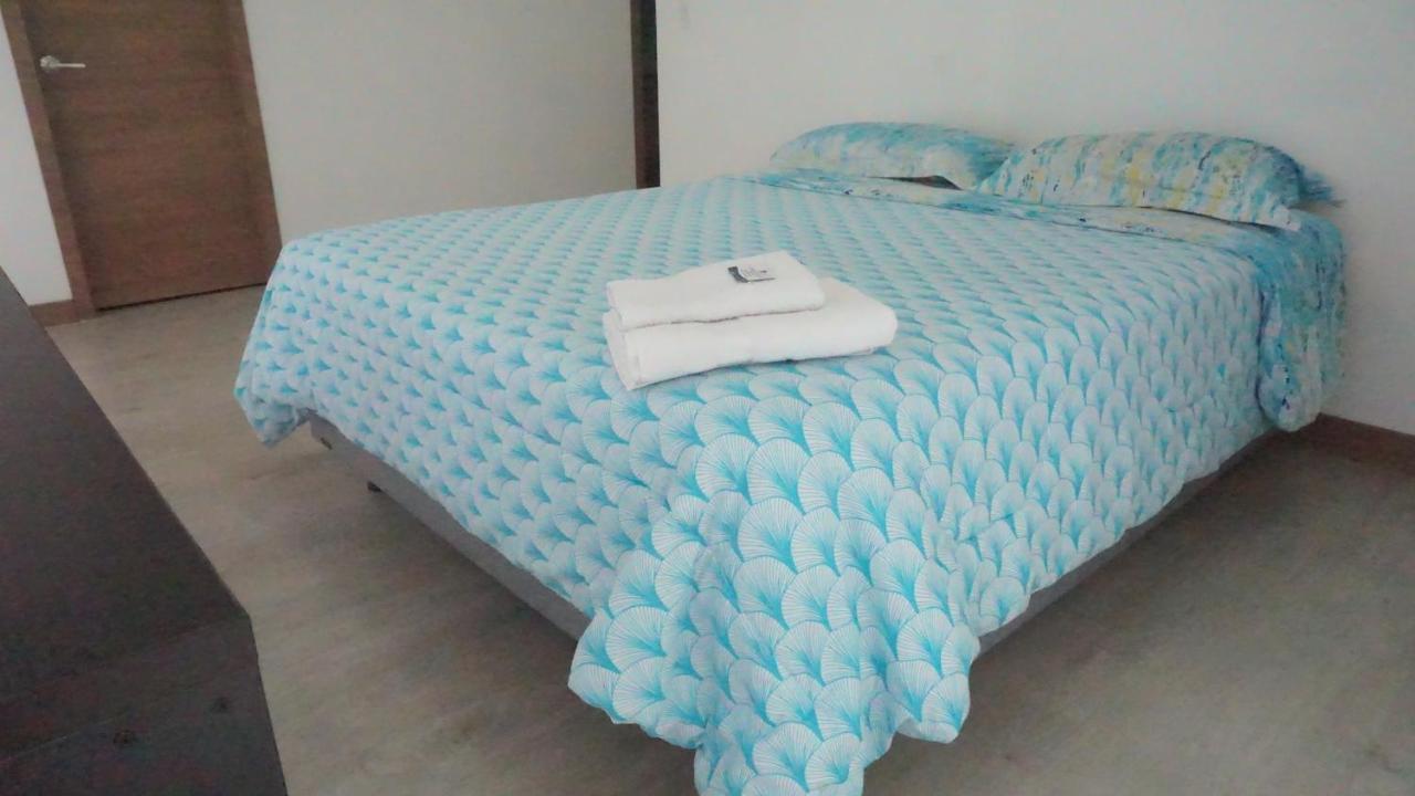 1410 Habitacion En Lujoso Departamento - Atelier Кито Экстерьер фото